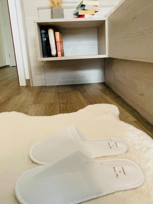 Fewo 20 - Appartement Im Rottalblick - Youngmodern Wohnen, Tiere Willkommen, Bademantelgang Zur Therme, Tv Und Balkon Bad Griesbach (Bavaria) Eksteriør bilde