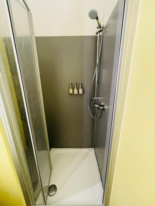 Fewo 20 - Appartement Im Rottalblick - Youngmodern Wohnen, Tiere Willkommen, Bademantelgang Zur Therme, Tv Und Balkon Bad Griesbach (Bavaria) Eksteriør bilde