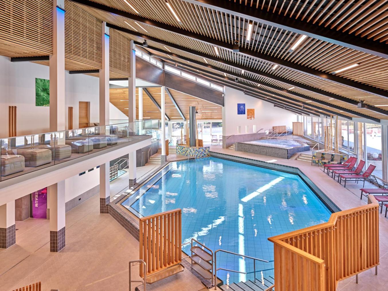 Fewo 20 - Appartement Im Rottalblick - Youngmodern Wohnen, Tiere Willkommen, Bademantelgang Zur Therme, Tv Und Balkon Bad Griesbach (Bavaria) Eksteriør bilde